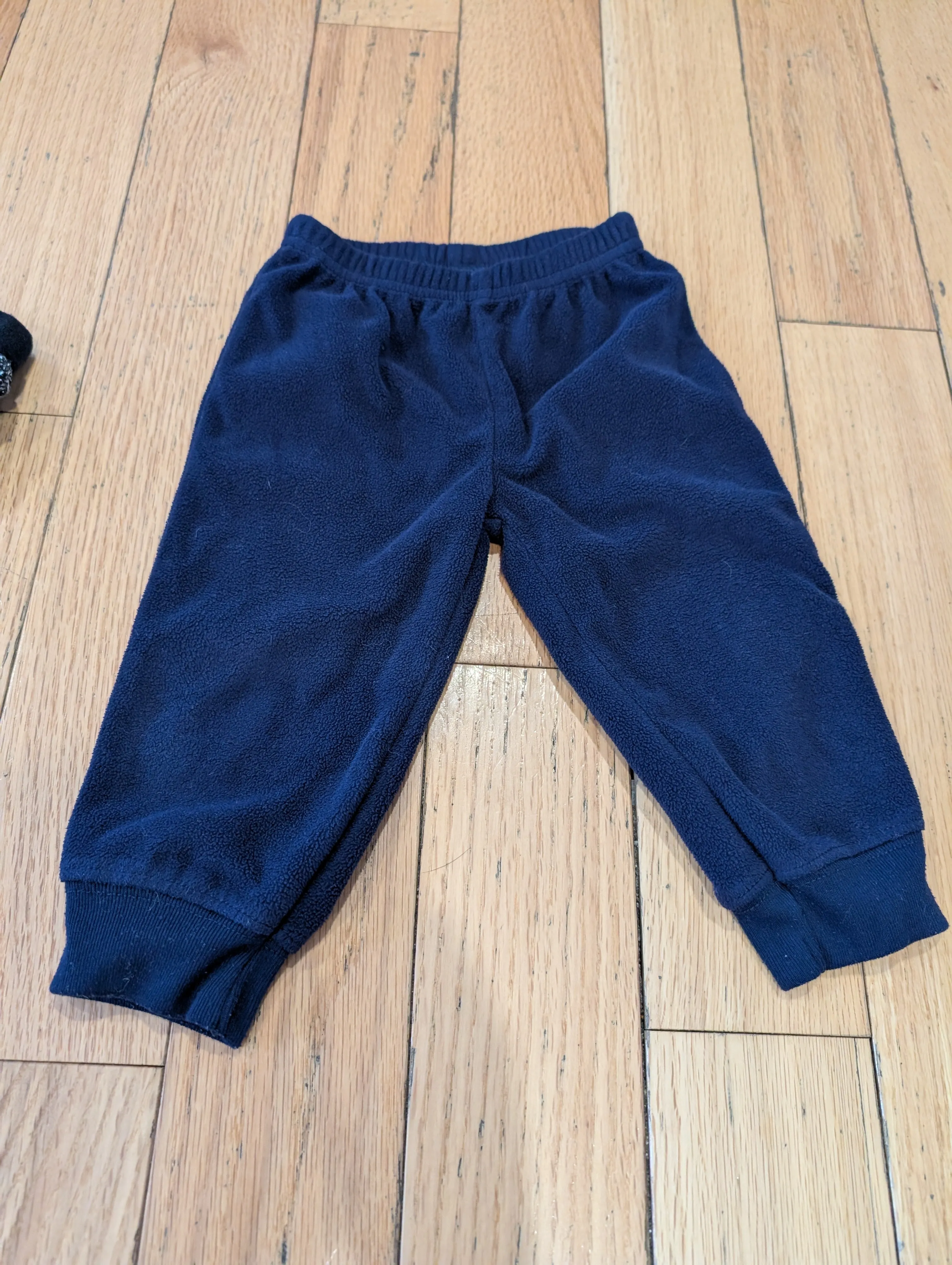 Boys 6-12 months pant bundle (B3) - brands: Carter's, Joe Fresh, Gap   Zara, Kids 12 Month (9-12M)