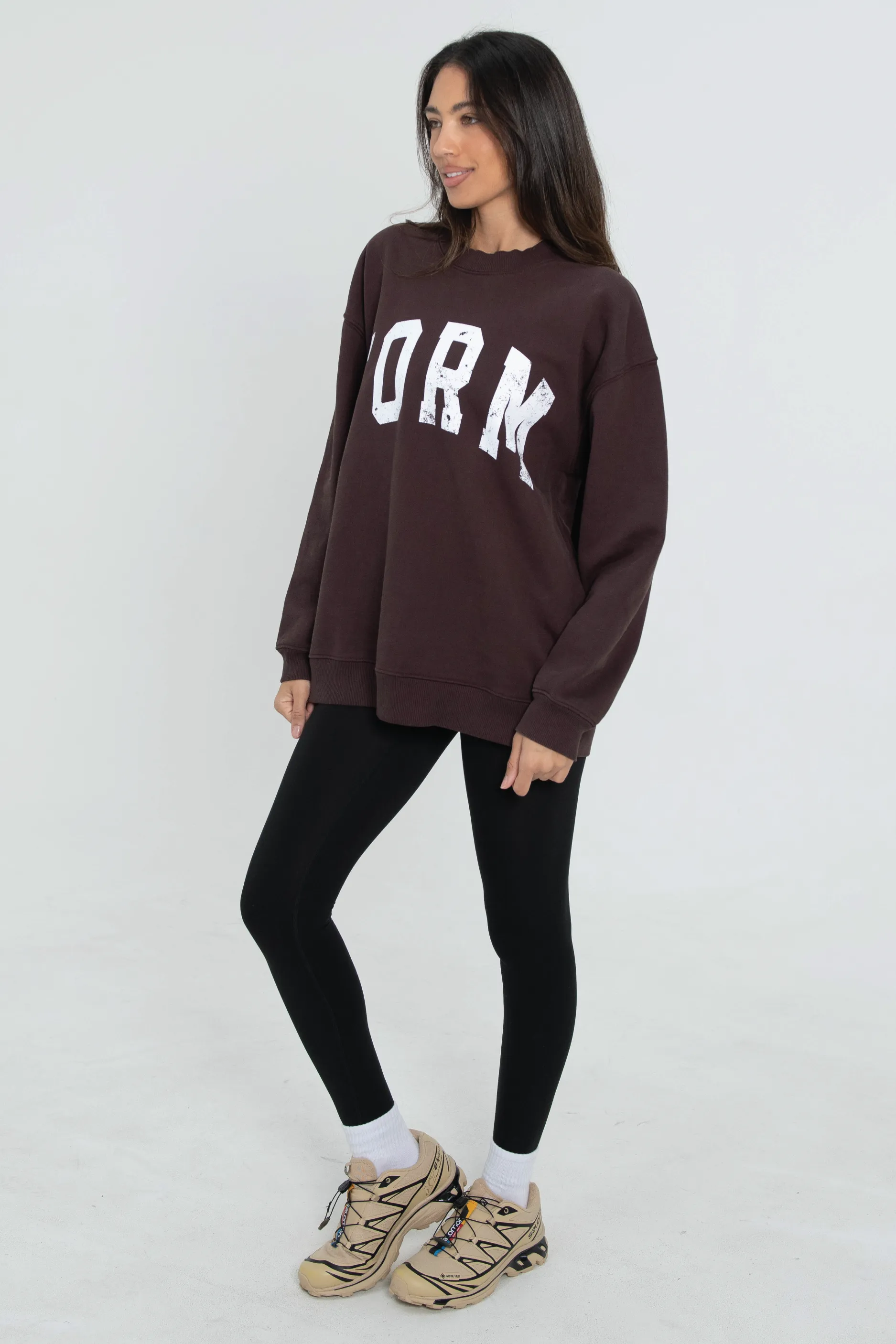 FORM Crewneck - Espresso