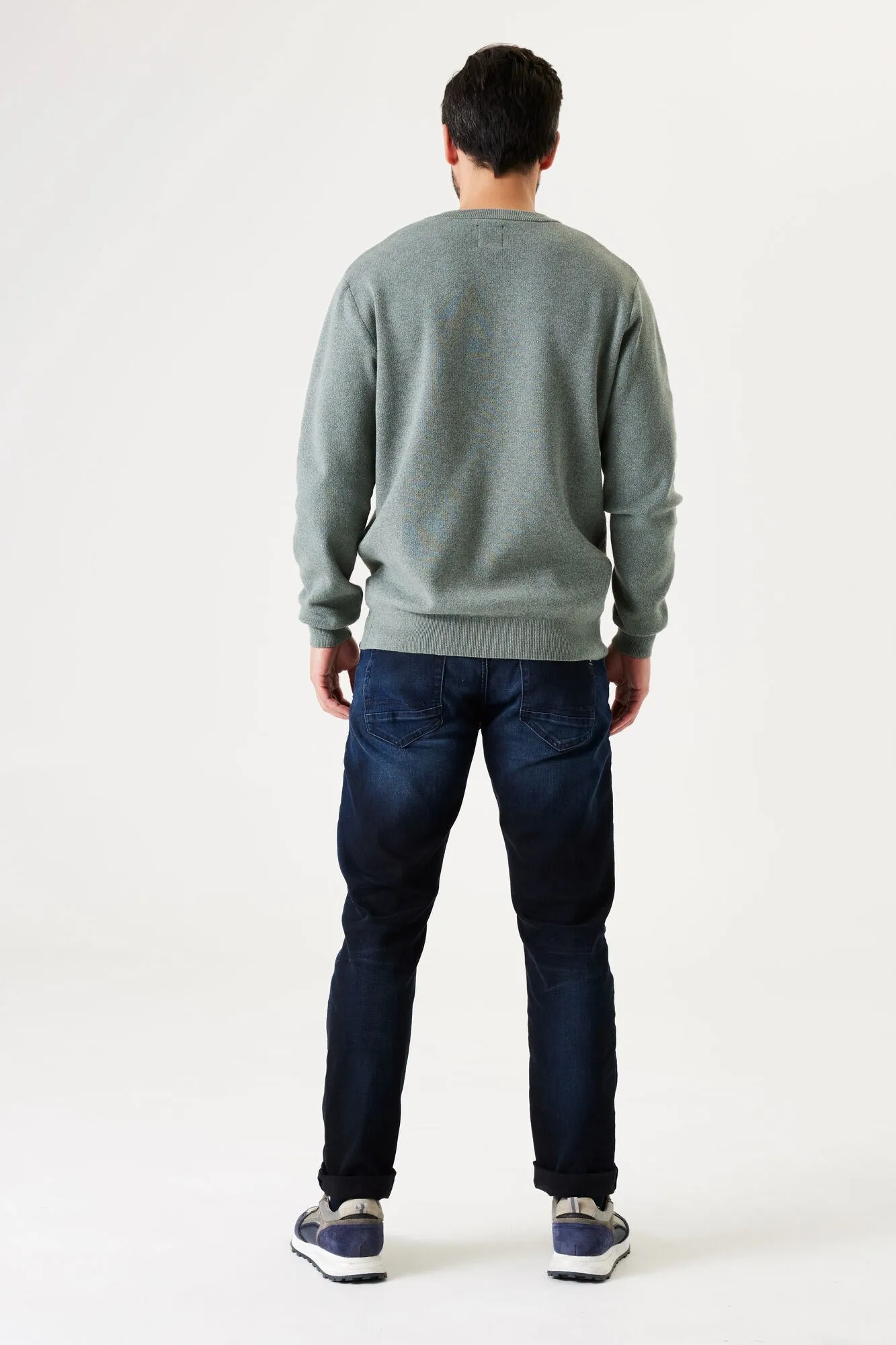 Garcia Solid V-Neck Pullover