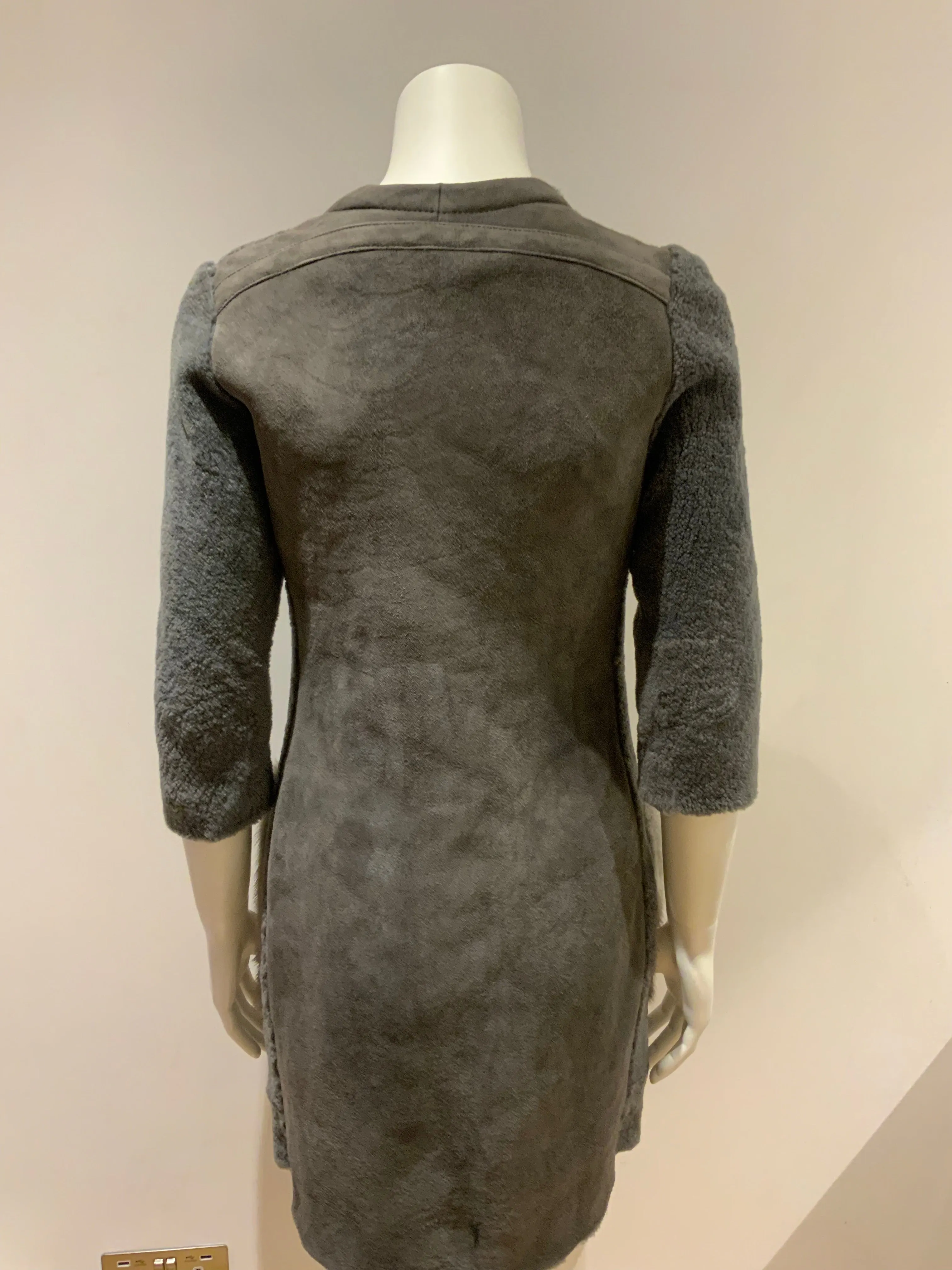 Grey shearling coat with grey mink pockets fur Size XS ladies