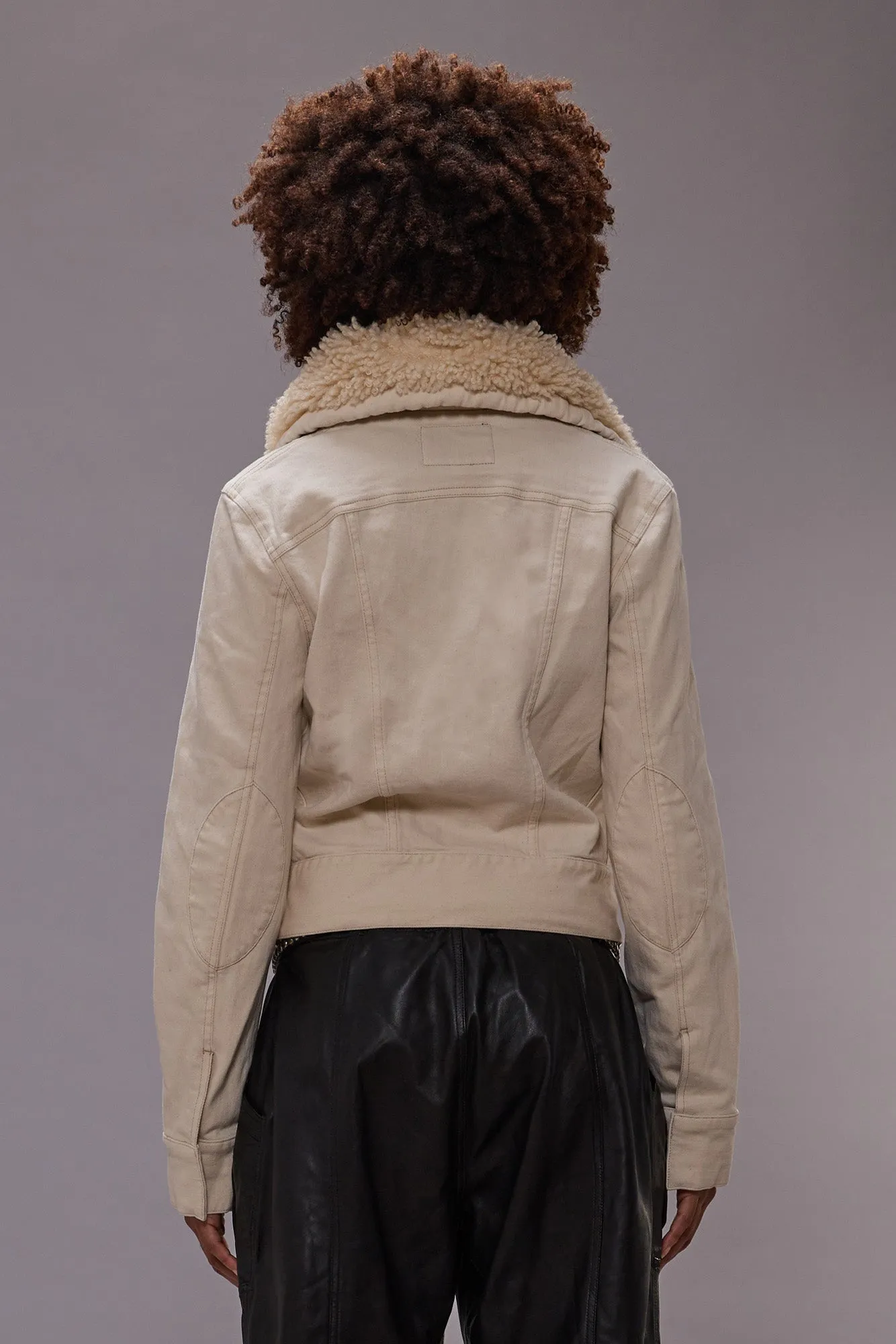 HIGH NECK TRUCKER JACKET - ECRU STRETCH