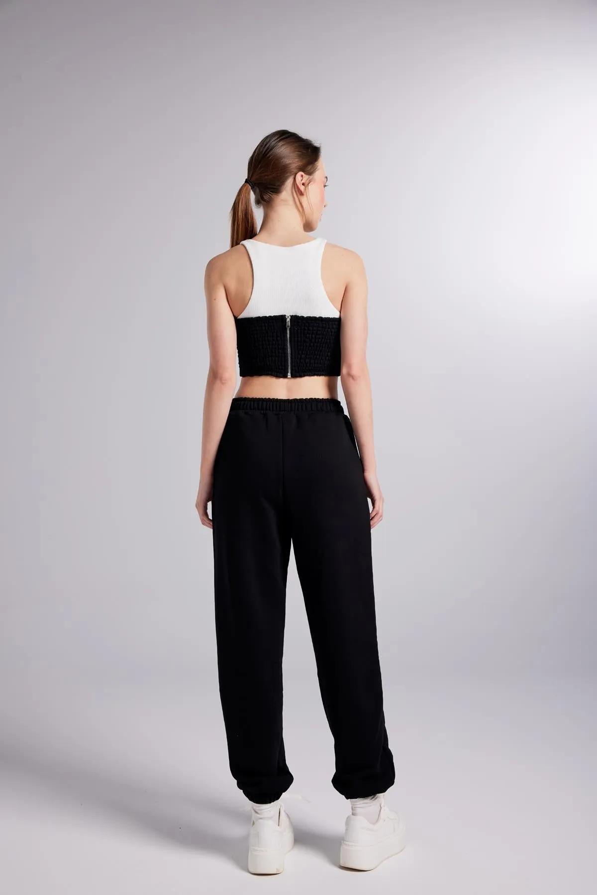 HLLY Women Rhode Sweatpants Black - Wildwood