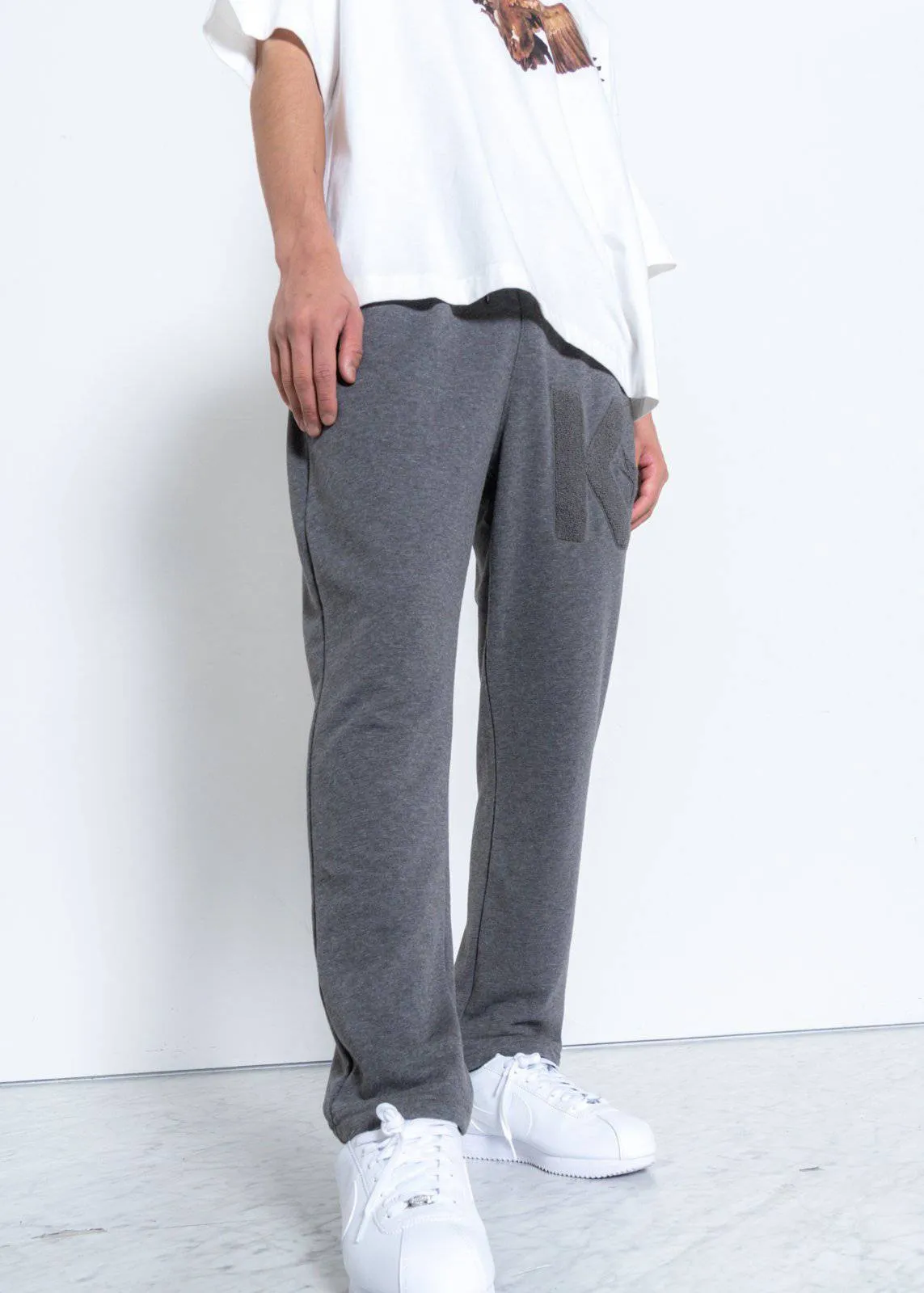Konus Men's Chenille Embroidery Sweatpants in Heather Grey