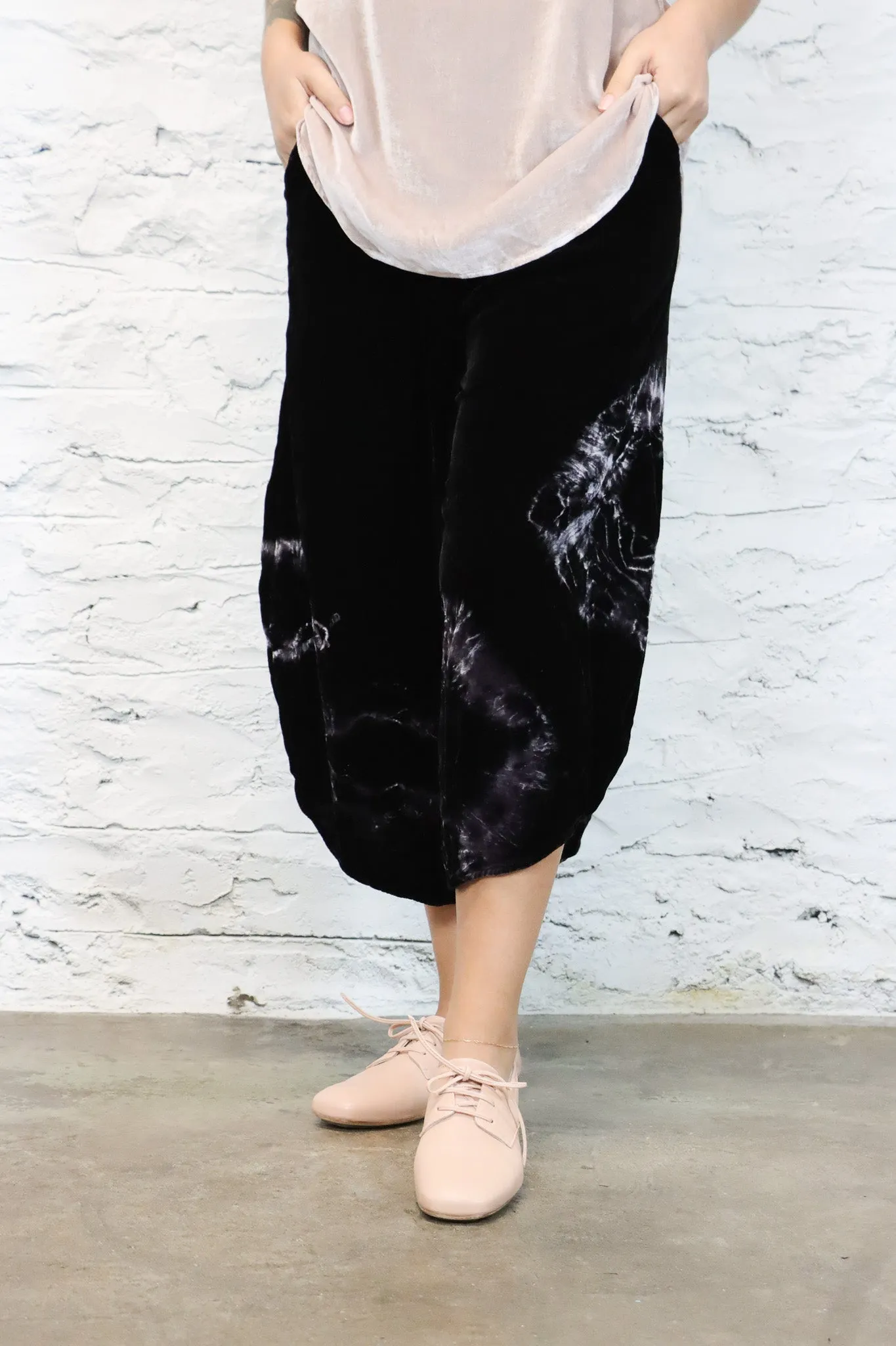 Krista Larson Basic Tie Dye Velvet Pants