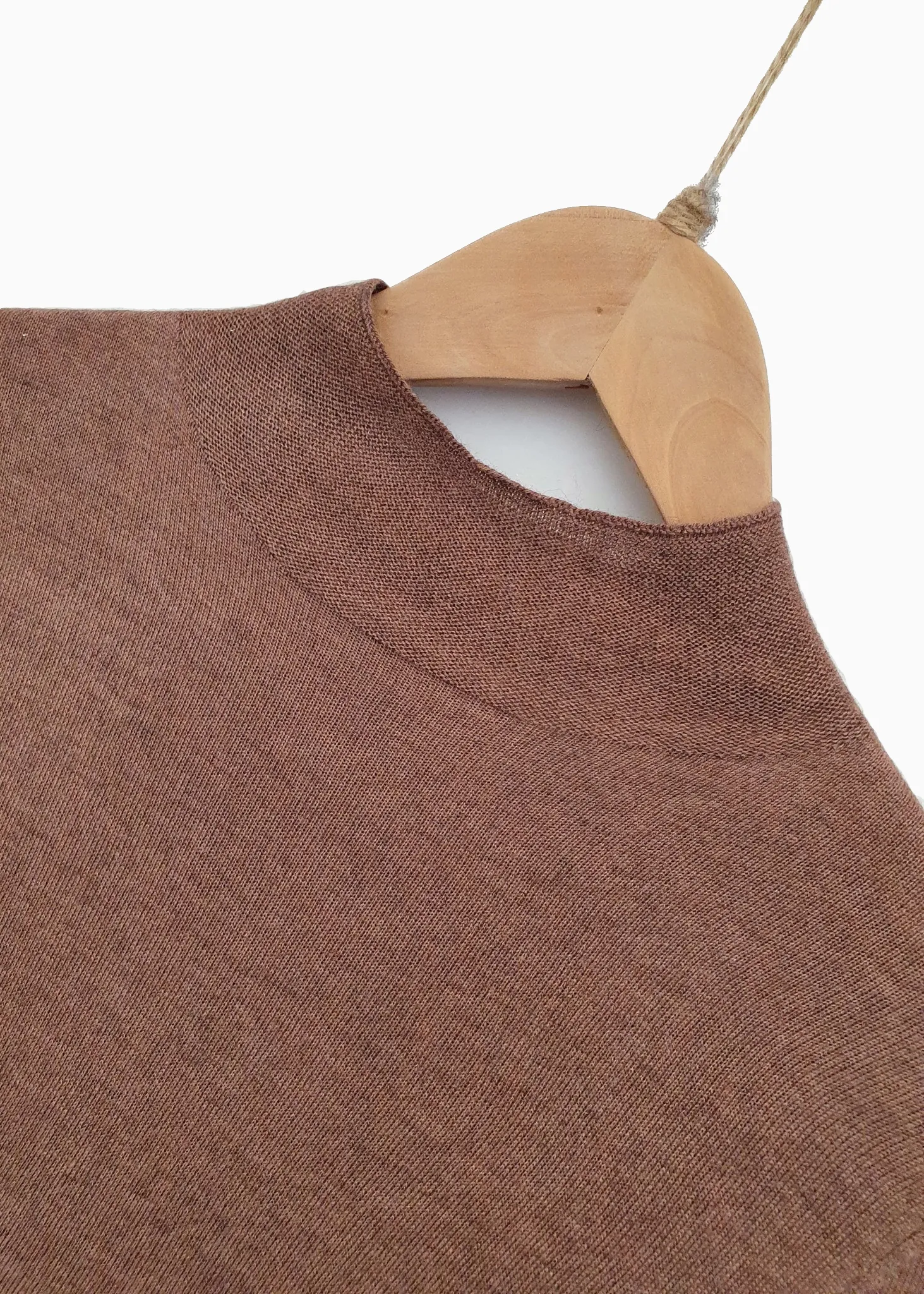LUCIA | Fine Knit Pullover | Cocoa