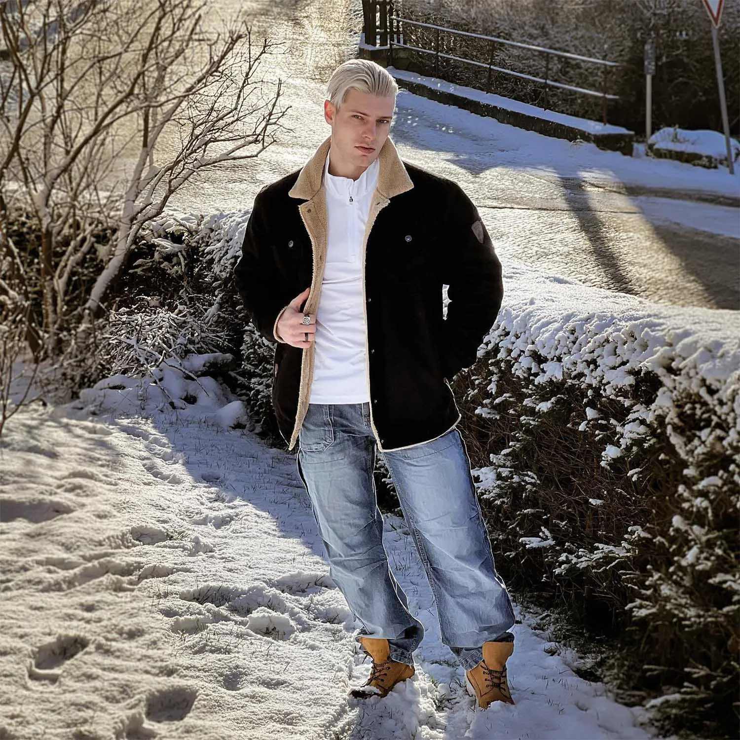 Men's Lined Sherpa Jacket - Warm Multi Pocket Trucker Coat