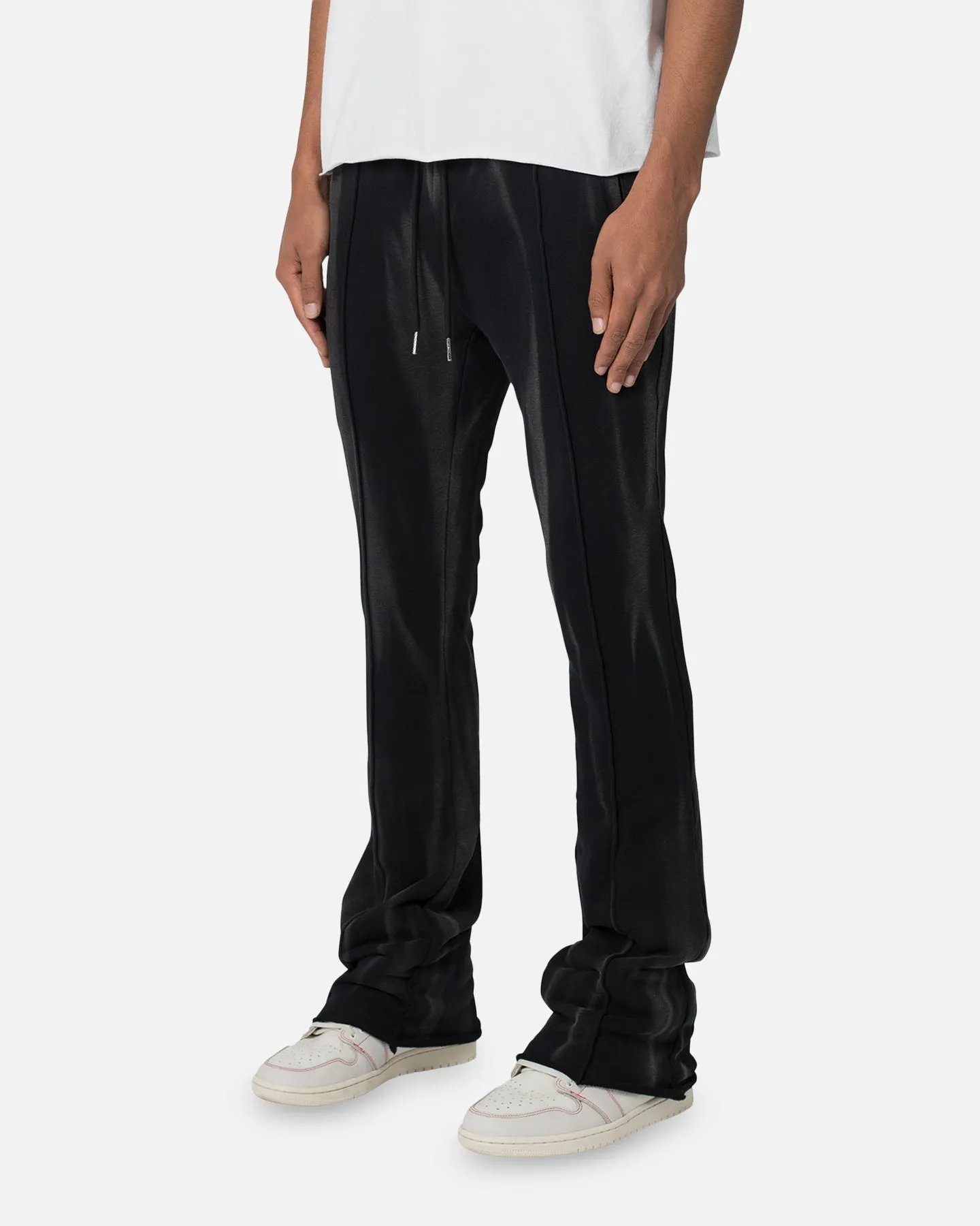 MNML French Terry Flare Sweatpants Black