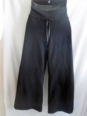 NEW Womens LULULEMON  EXTEND CROP III Athletic Workout Yoga Fitness Pants BLACK 10