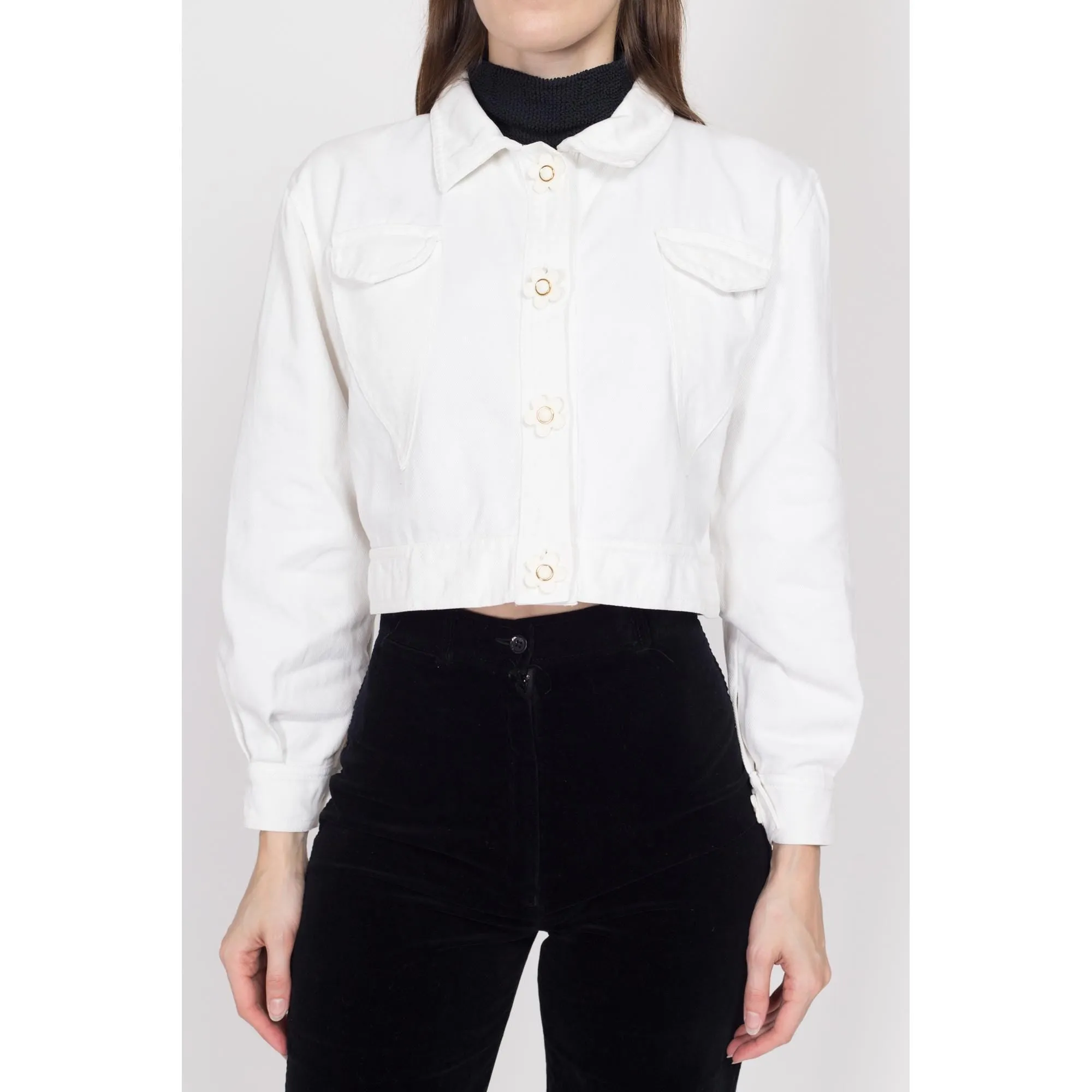 Small 90s White Flower Button Cropped Denim Jacket