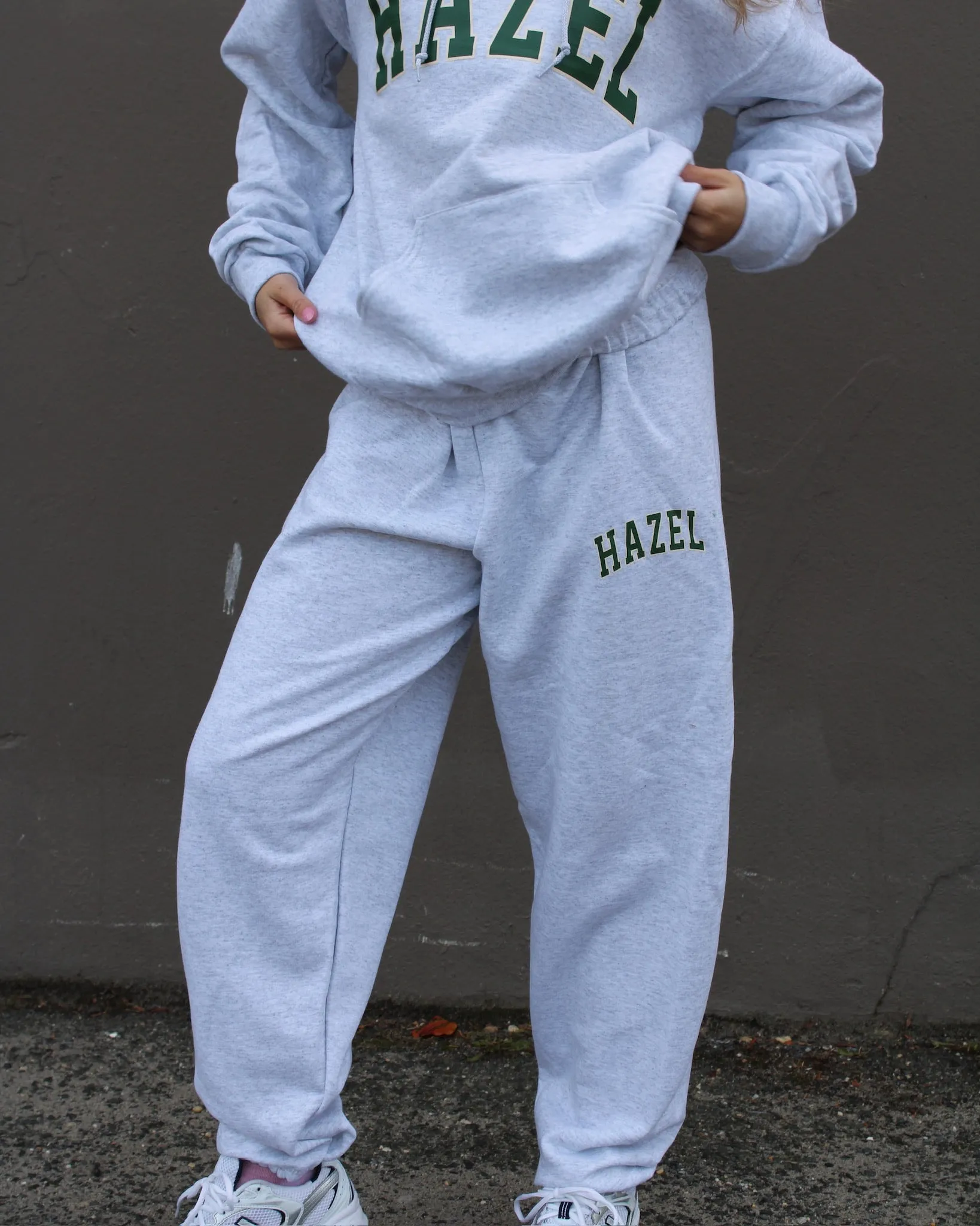 The HB Malibu Sweatpants // Evergreen