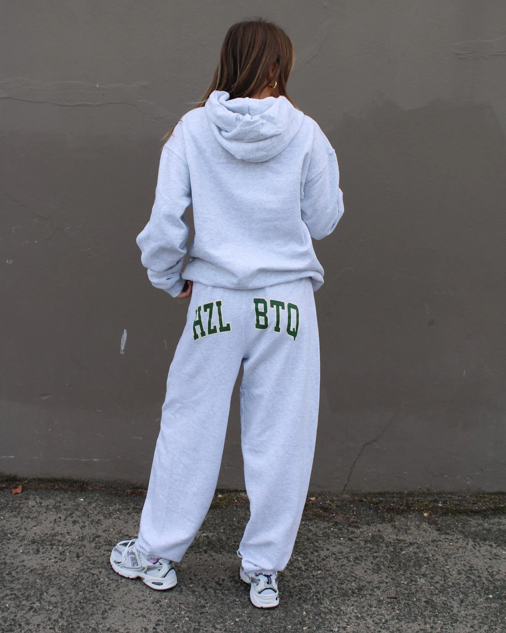 The HB Malibu Sweatpants // Evergreen